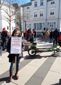 Meine Frau und ich nahmen gestern an der FFF-Klimastreik-Demo in Gießen teil.